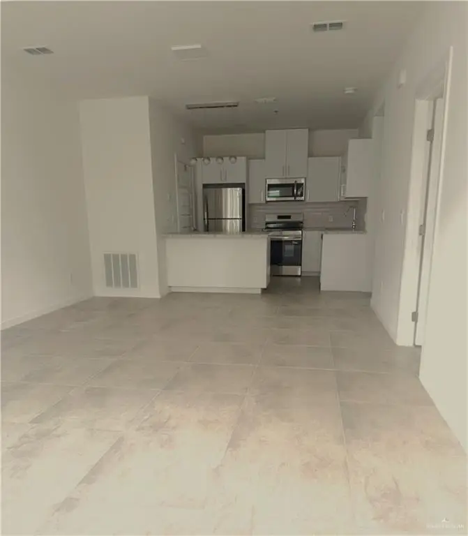 901 E Yuma Avenue #807, McAllen, TX 78503 - #3