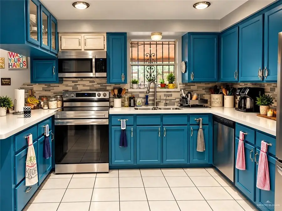 3700 Kalanchoe Drive, Weslaco, TX 78596 - #2
