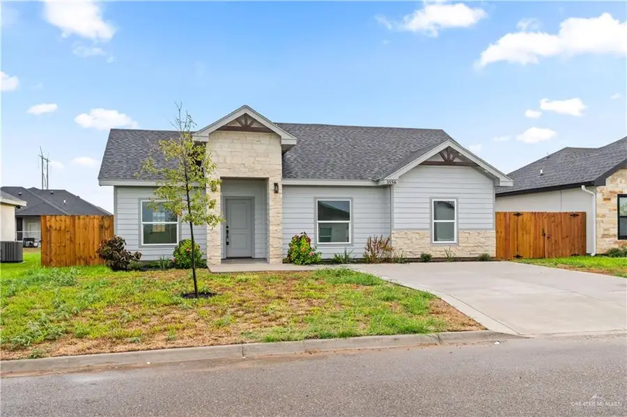 3556 Las Brisas Street, Edinburg, TX 78542 - #2