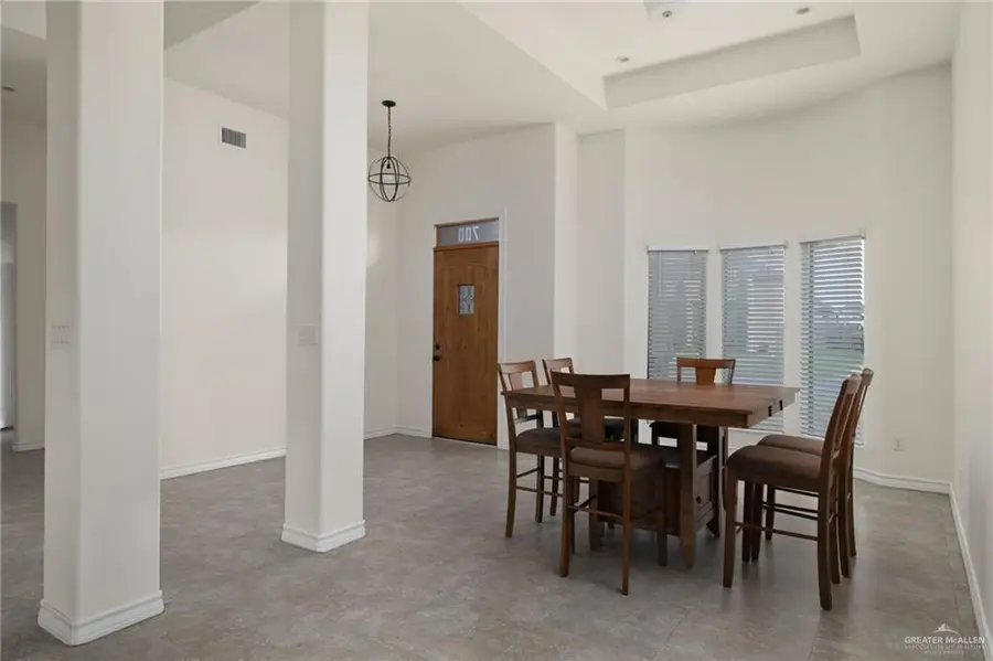 700 New Orleans Circle, Pharr, TX 78577 - #2