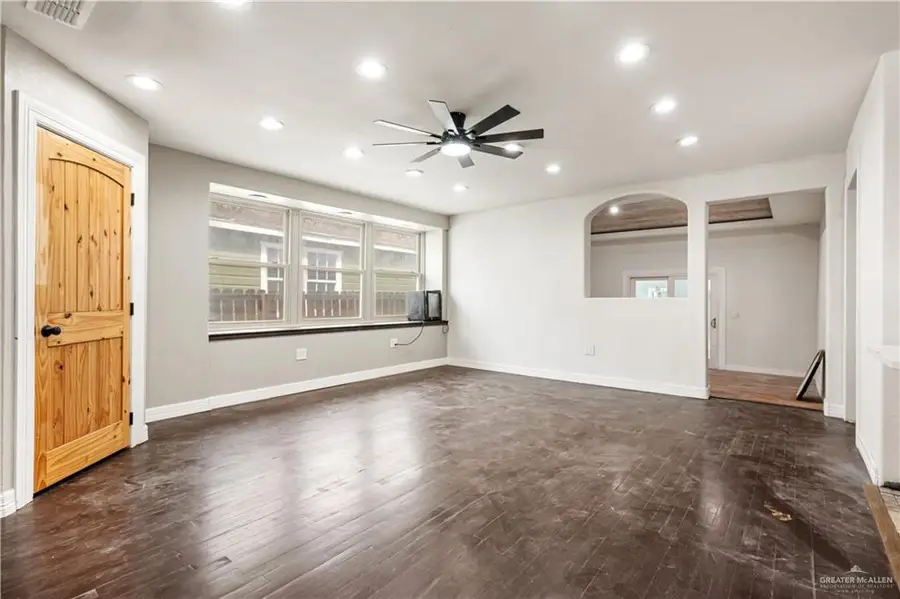 502 W Roosevelt Avenue, Harlingen, TX 78550 - #3