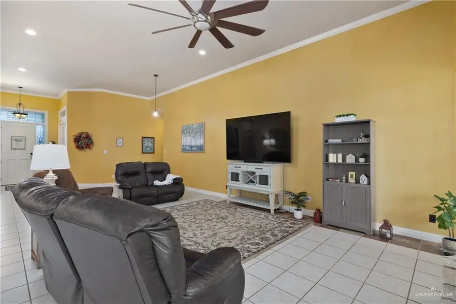 505 N 17th Street, Donna, TX 78537 - #3
