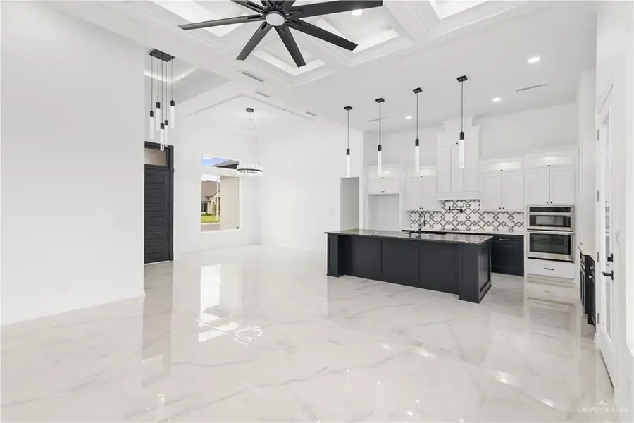 9905 25th Street, McAllen, TX 78504 - #2