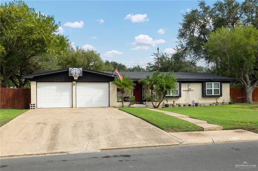 1124 W 4th Street, Weslaco, TX 78596 - #1