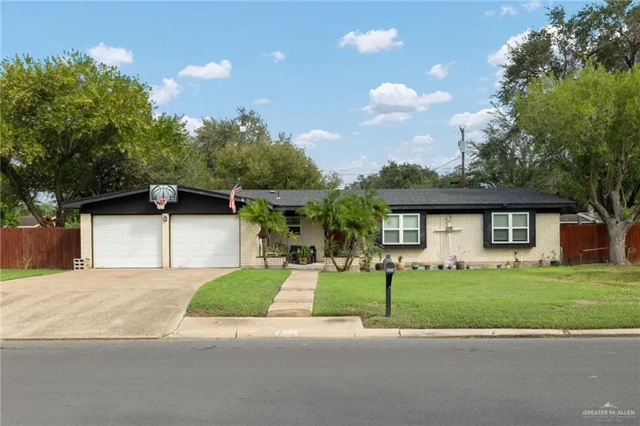 1124 W 4th Street, Weslaco, TX 78596 - #2