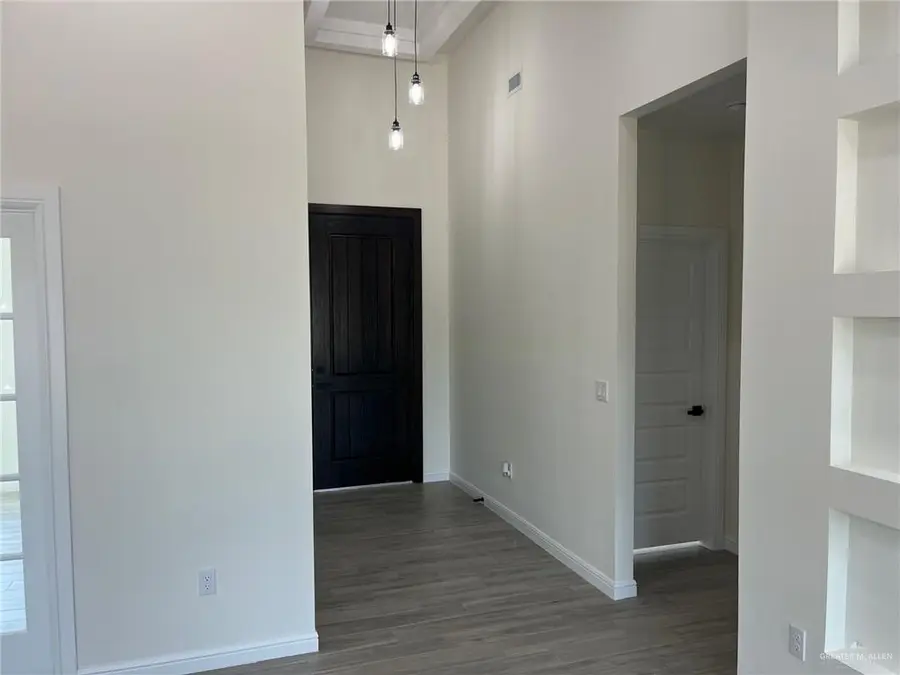 110 Sendero Street, Rio Grande City, TX 78582 - #2