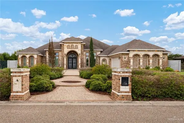 1704 Opal Street, Penitas, TX 78576