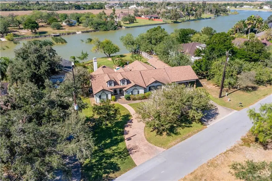 1911 Lion Lake Drive, Progreso Lakes, TX 78596 - #2
