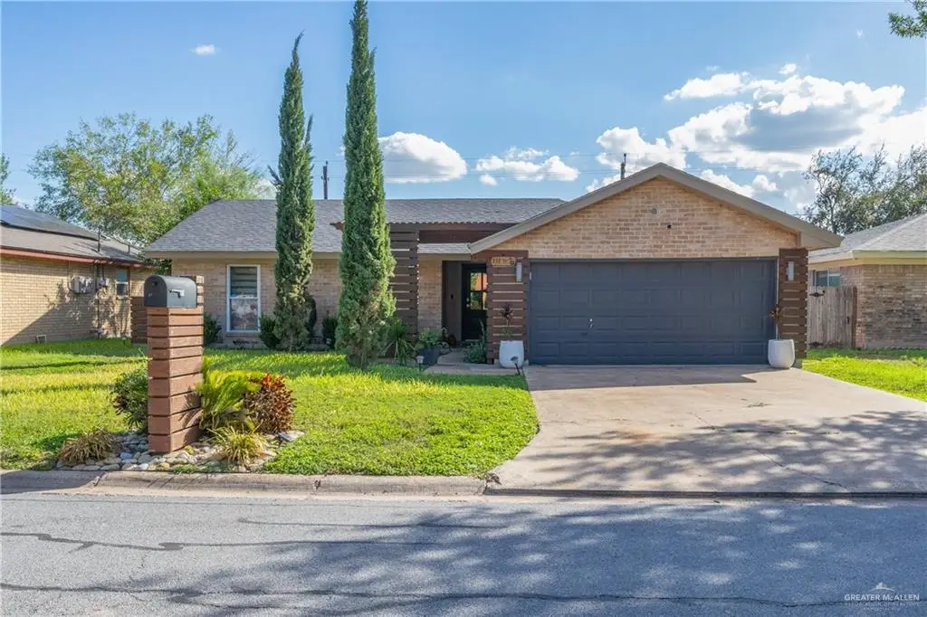 131 W Hibiscus Avenue, McAllen, TX 78501 - #1