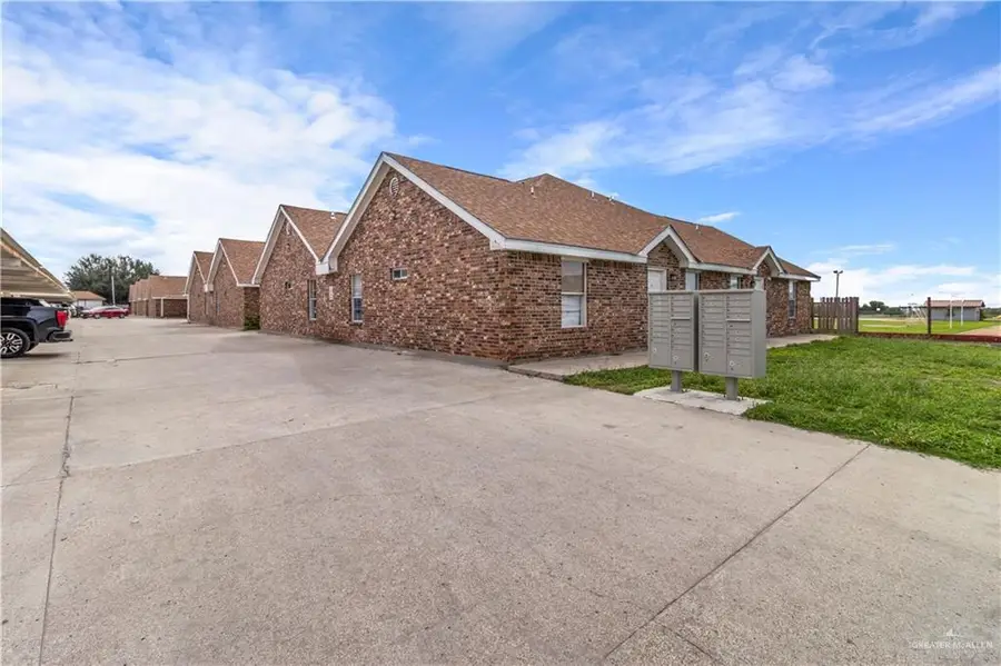 399 San Roberto Road, Rio Grande City, TX 78582 - #2