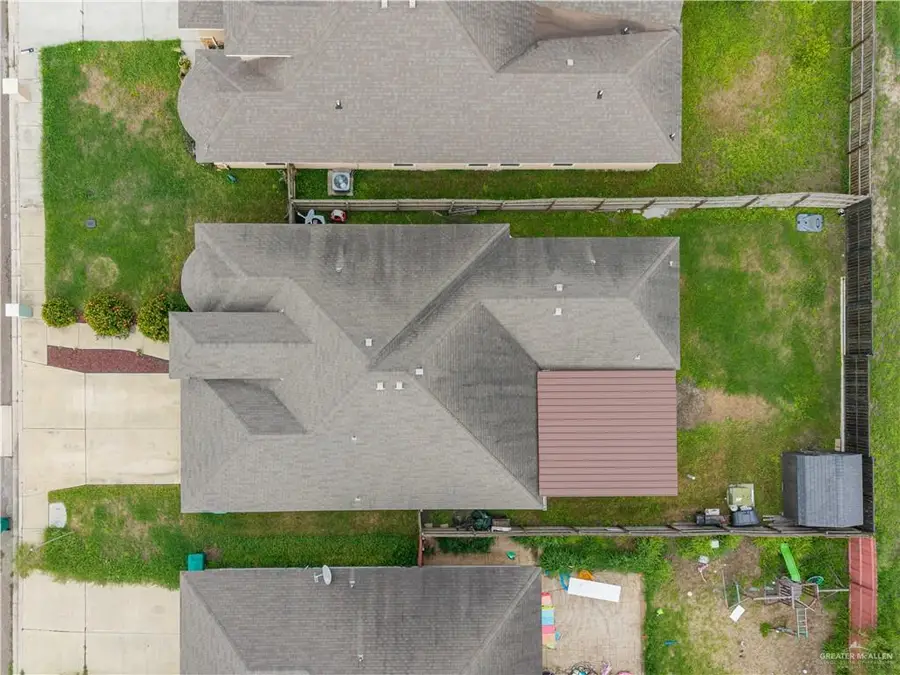 809 E Azucar Avenue, Pharr, TX 78577 - #3