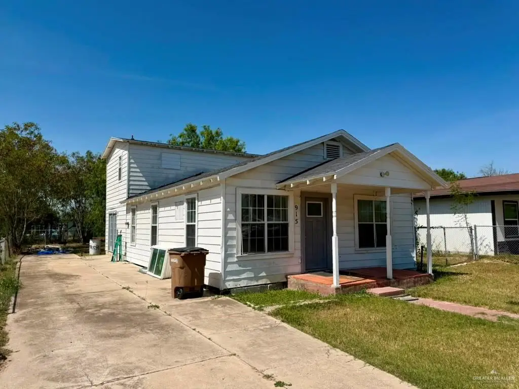 915 W Schunior Street, Edinburg, TX 78541 - #1