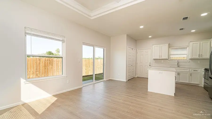 610 Mountain Drive #4, Mission, TX 78573 - #3