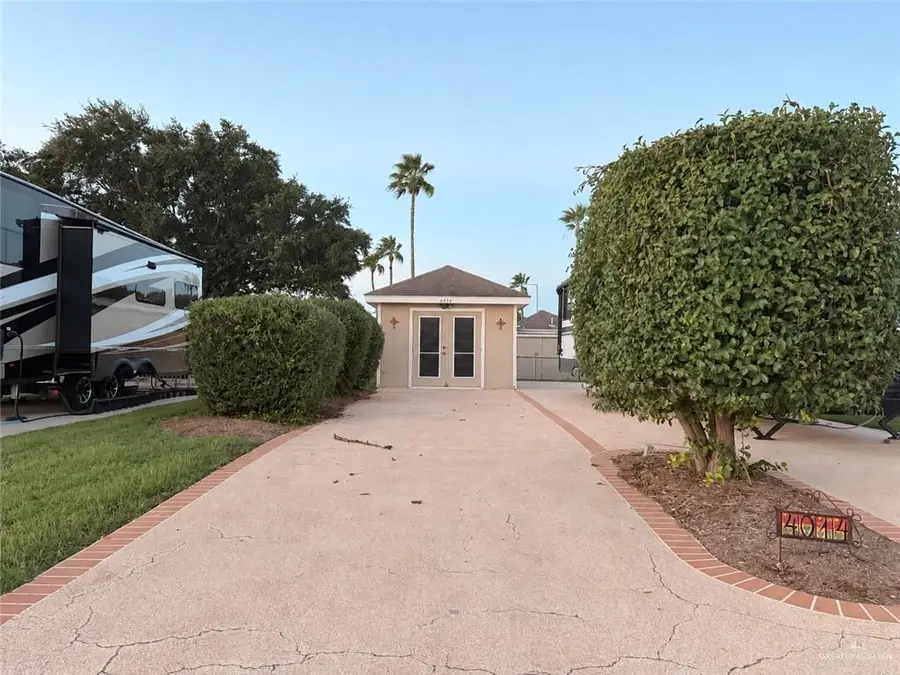 4014 Lark Drive, Mission, TX 78572 - #2