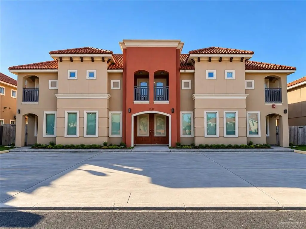 1208 E Pineridge Avenue E, McAllen, TX 78503 - #1