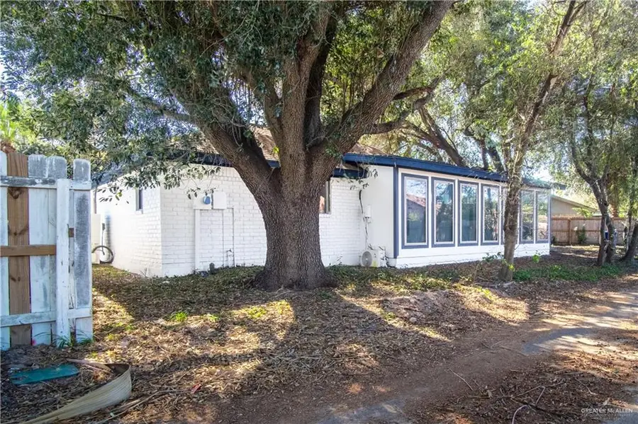 500 Kerria Avenue, McAllen, TX 78501 - #3