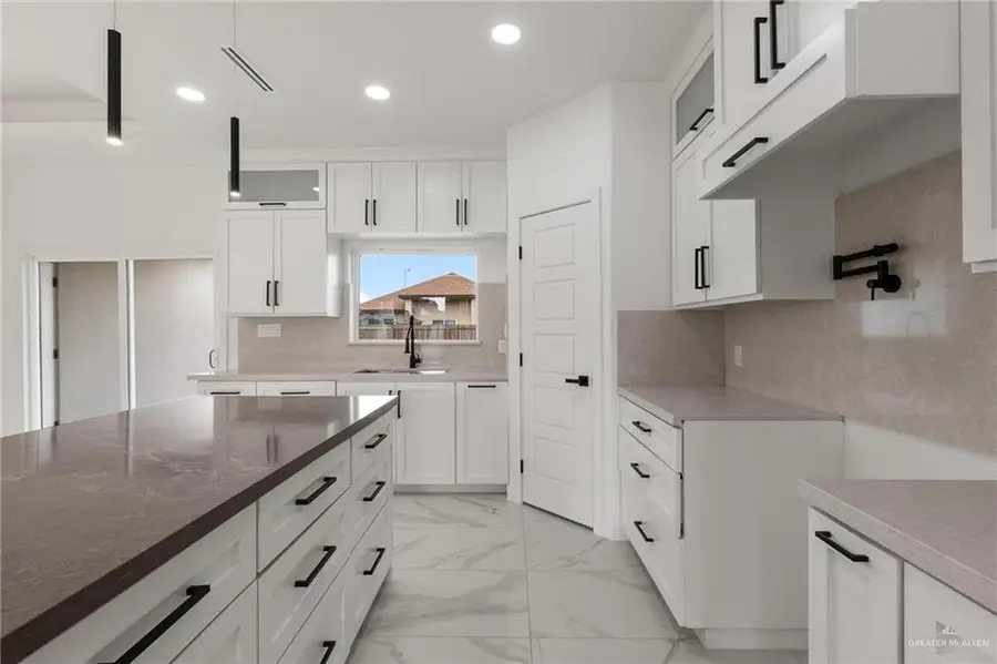 2120 Blue Sky, Weslaco, TX 78599 - #3