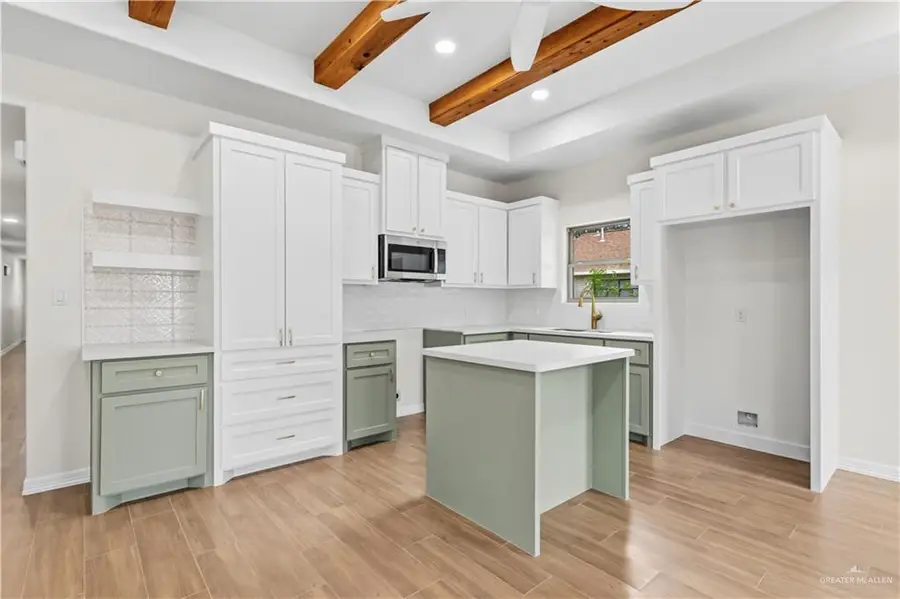 215 W Bell Avenue, Pharr, TX 78577 - #3