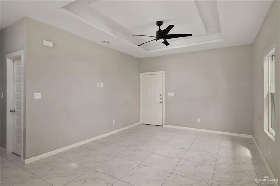 1018 N Blair Avenue, Edinburg, TX 78541 - #2