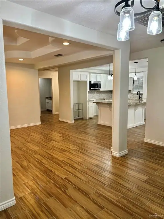 2211 W Chapin Street, Edinburg, TX 78541 - #3