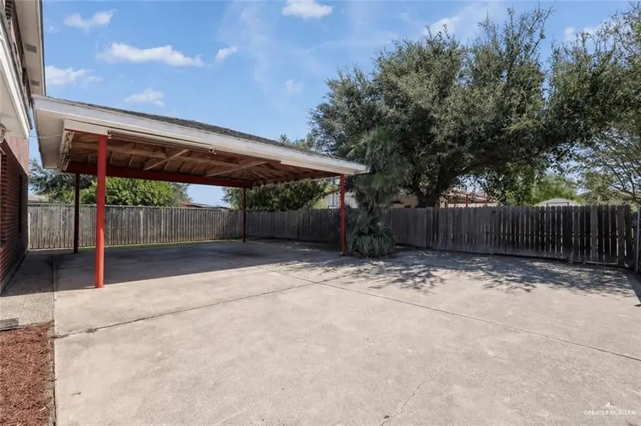826 N 7th Street, Alamo, TX 78516 - #3