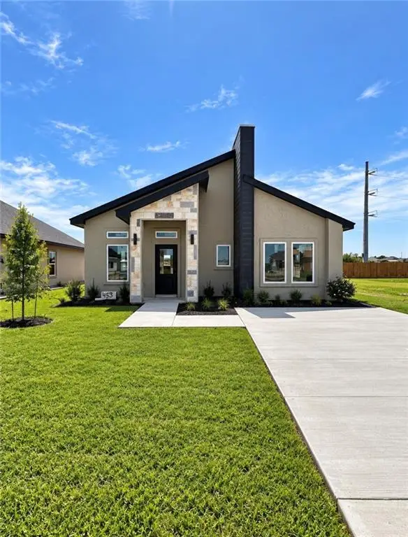 453 Sandy Road, Donna, TX 78537