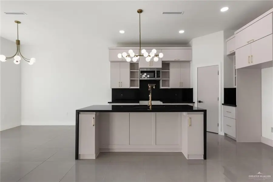 2301 Cardinal Drive, Weslaco, TX 78599 - #3