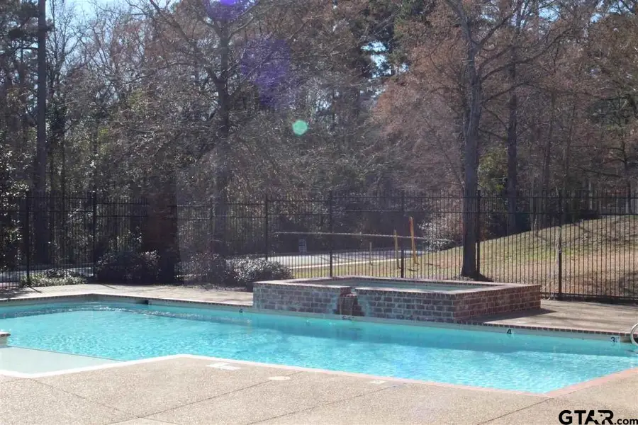 4024 Hanover Place, Tyler, TX 75701 - Image #3