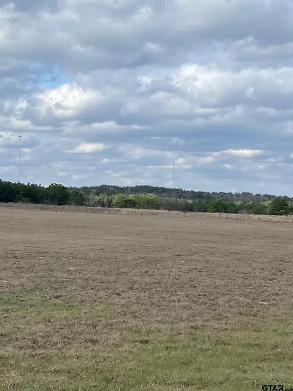 CR 437, Lindale, TX 75771