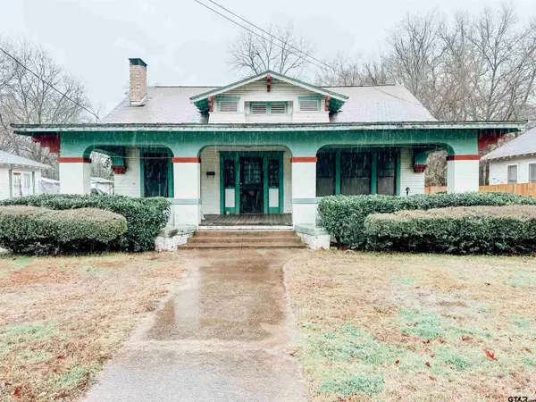 217 N Texas, Pittsburg, TX 75686