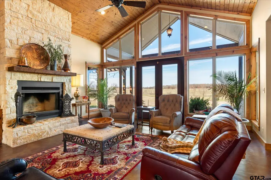 240 Private Road 1613, Mount Pleasant, TX 75455 - Image #3