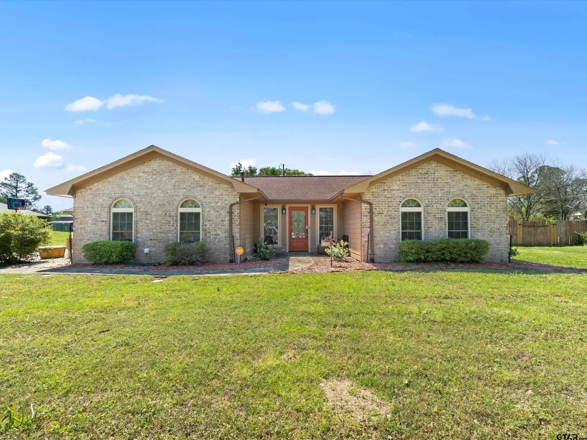 906 Zola St, Quitman, TX 75783 - #1