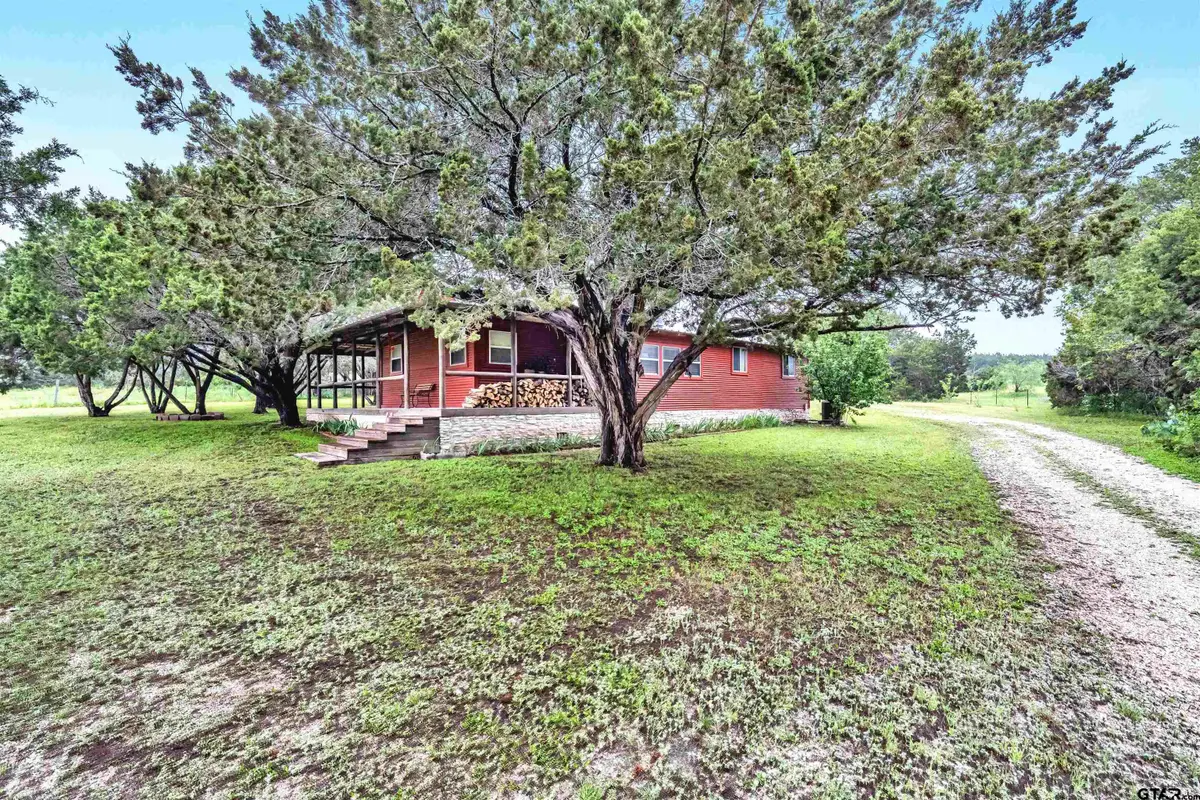 8600 S Highway 281, Lampasas, TX 76550 - #1