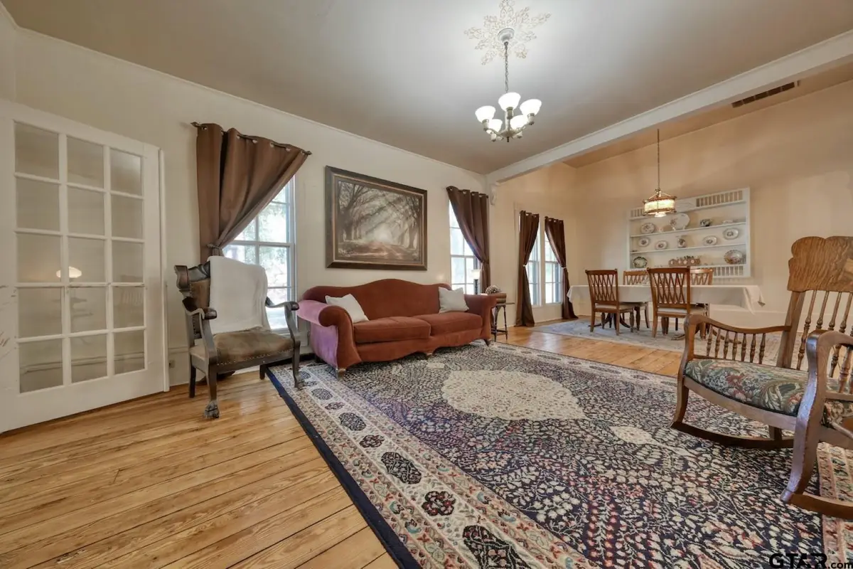 602 E NORTH ST, Lindale, TX 75771 - Image #1