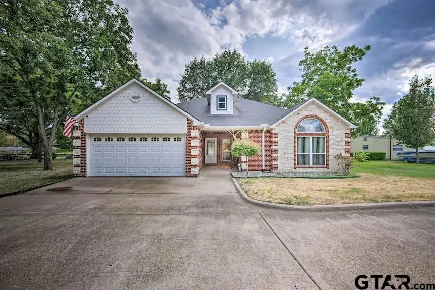 150 Redondo Dr, Gun Barrel City, TX 75156 - #1