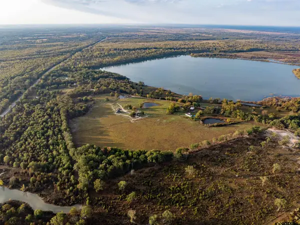 1667 CR 1100, Bogata, TX 75417