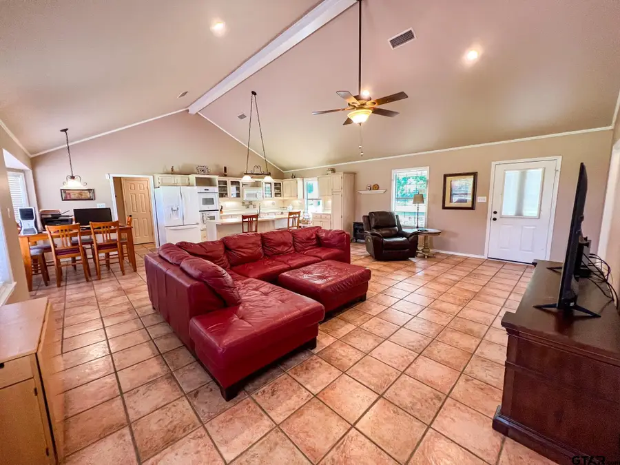 1007 NE CR 2010, Mount Vernon, TX 75457 - Image #3