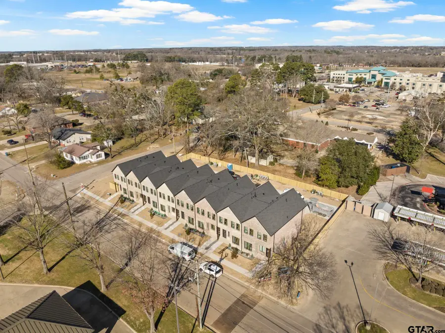 196 W 17th, Mount Pleasant, TX 75455 - Image #3