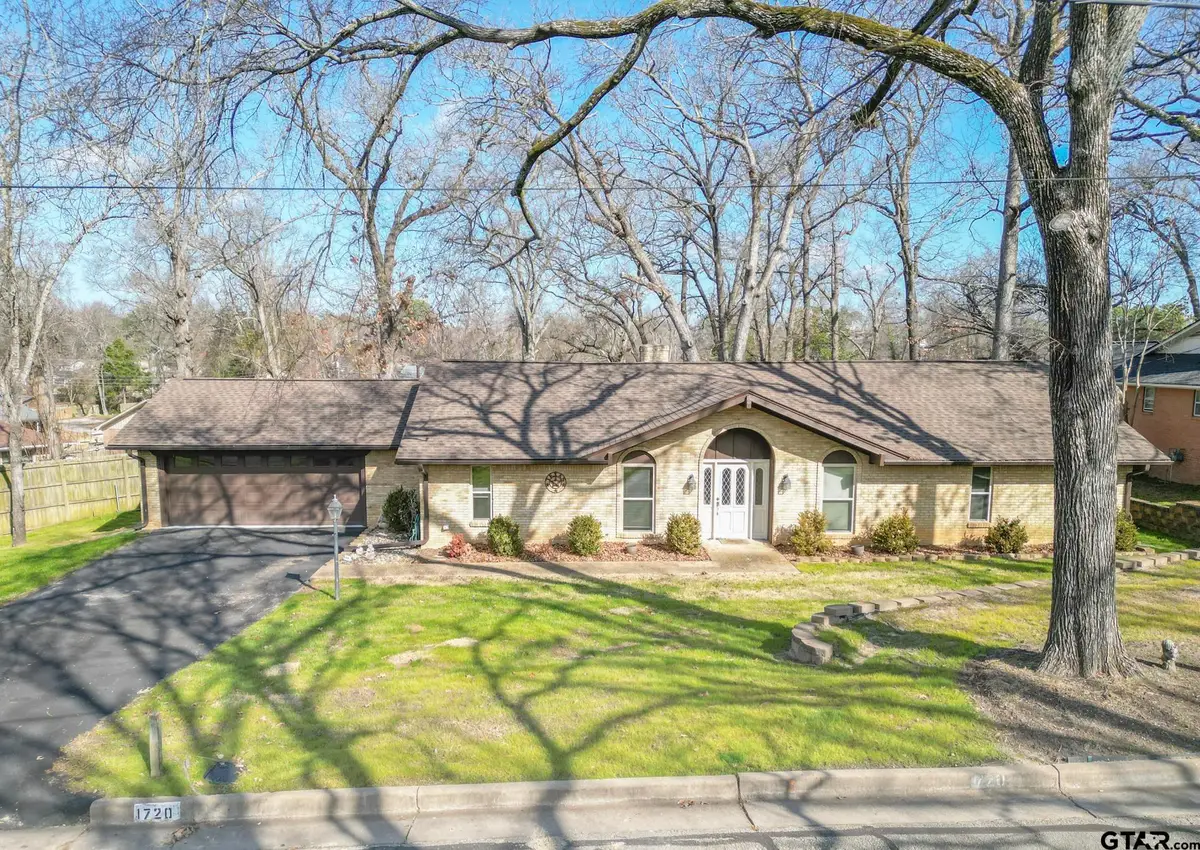 1720 Kimwood Ln, Tyler, TX 75703 - Image #1