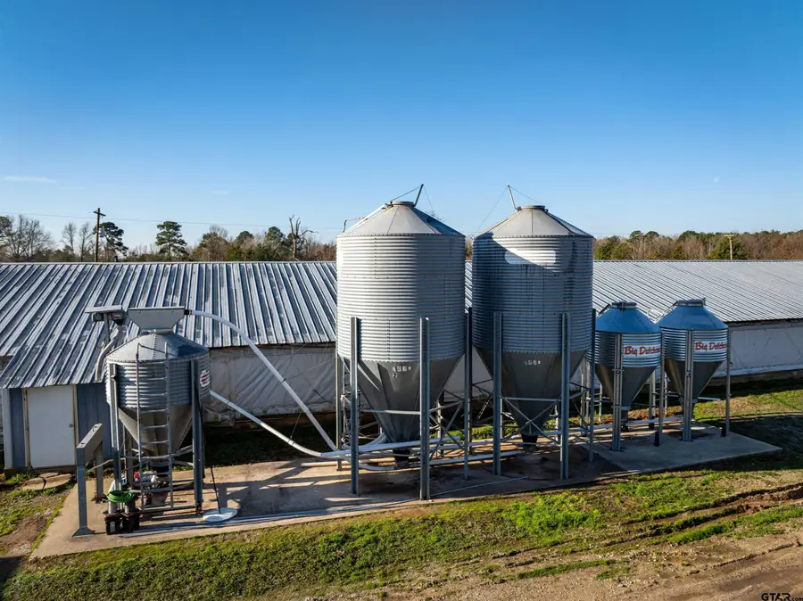 2420 Lavender Rd, Gilmer, TX 75644 - Image #3