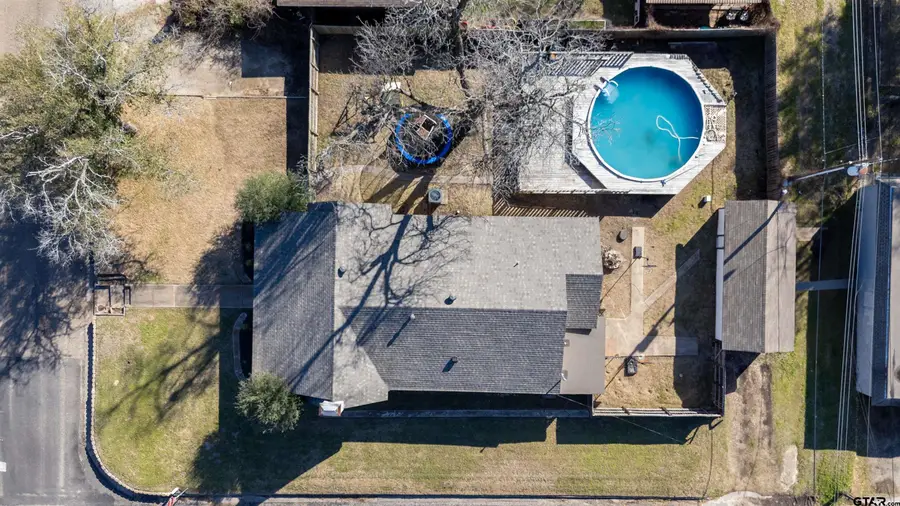 317 N Newsom St, Mineola, TX 75773 - Image #3