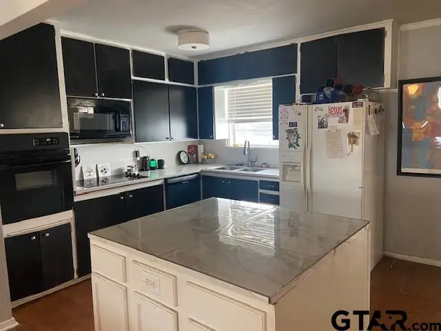 1531 Woodland Hills Drive, Tyler, TX 75701 - Image #2