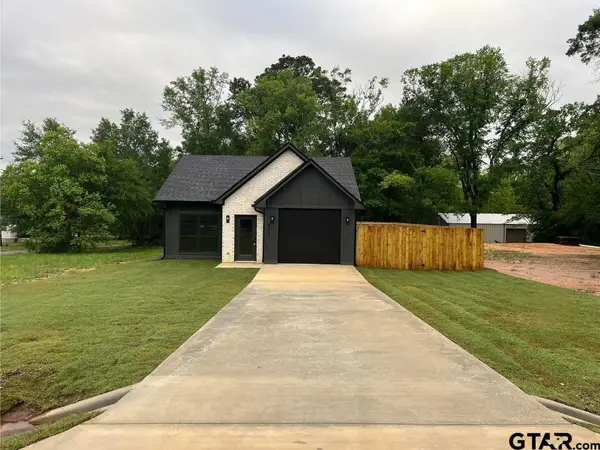 508 E Paschal Street, Troup, TX 75789