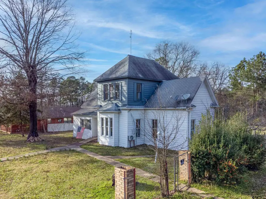 2701 University Ave, Marshall, TX 75670 - Image #2