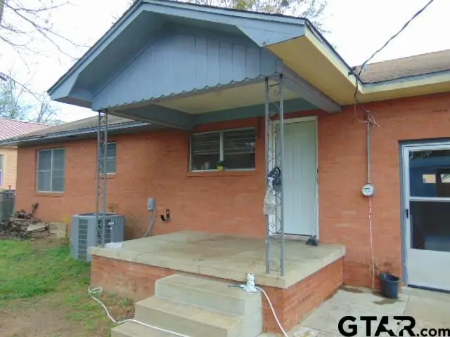 717 Dallas, Jacksonville, TX 75766 - Image #3