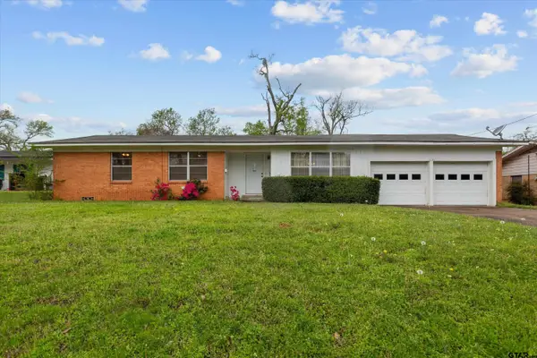 2103 Crestwood Drive, Tyler, TX 75701