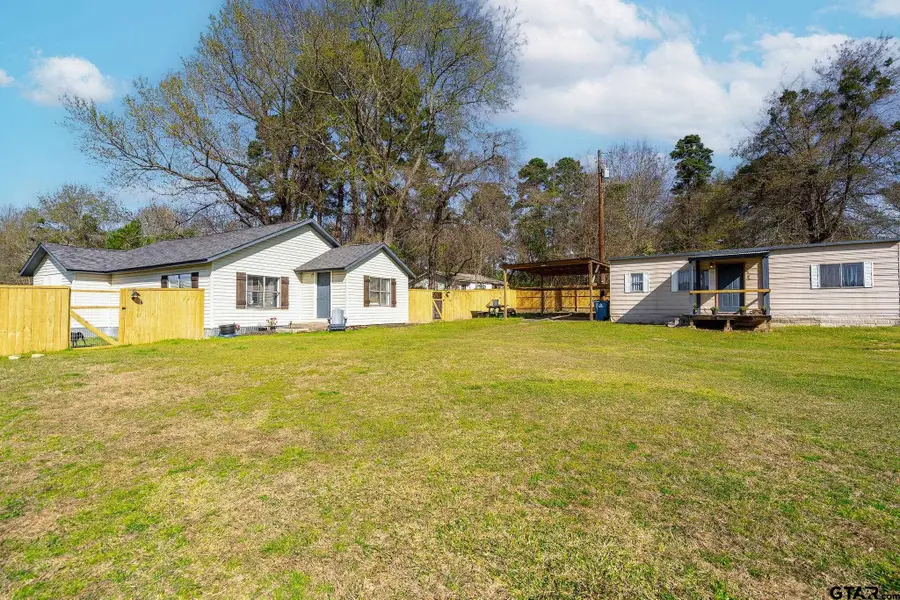 1405 Franklin, Daingerfield, TX 75638 - Image #2