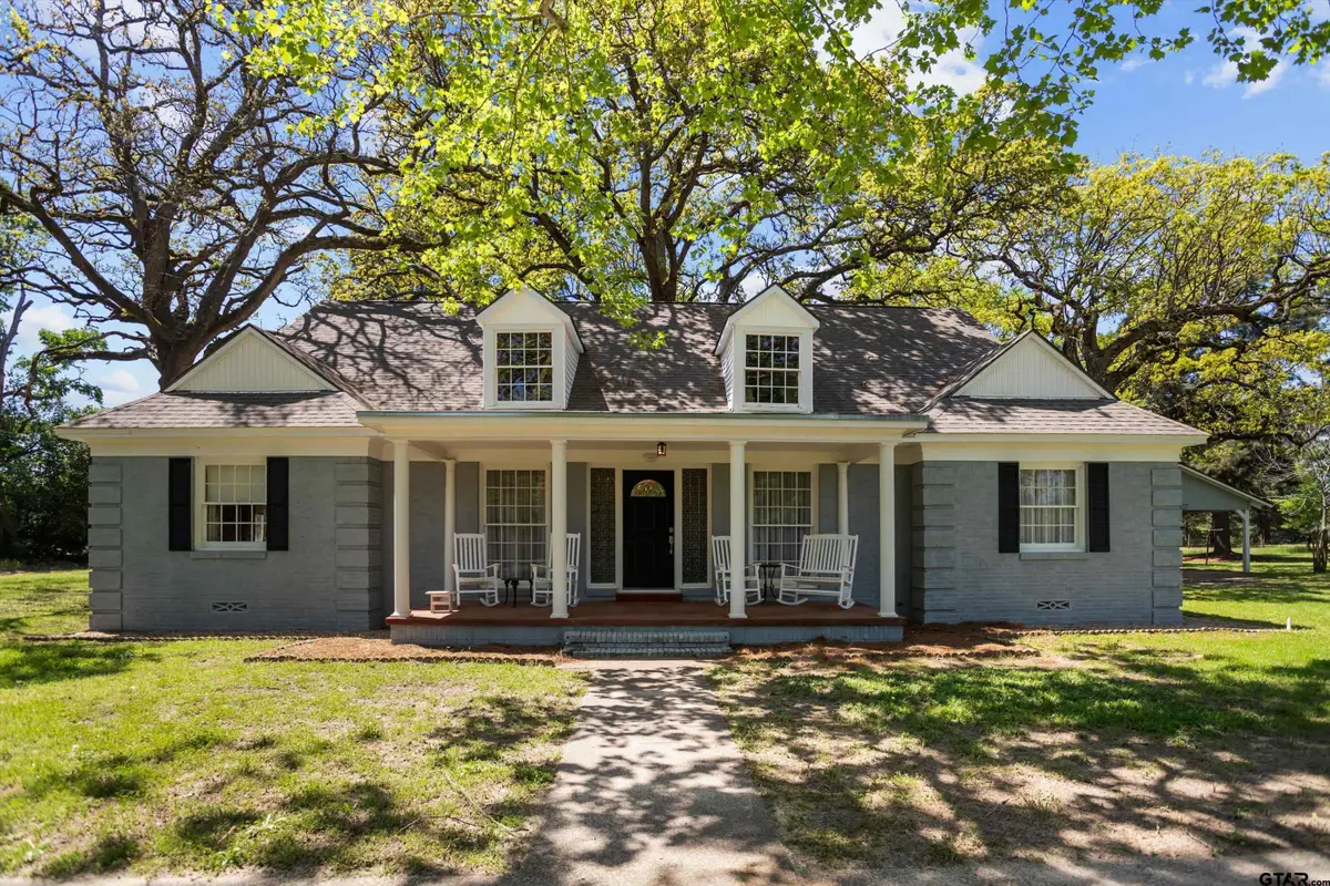 319 N Howard Street, Grapeland, TX 75844 - #1