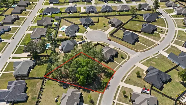 4215 Chapel Quarters, Tyler, TX 75707