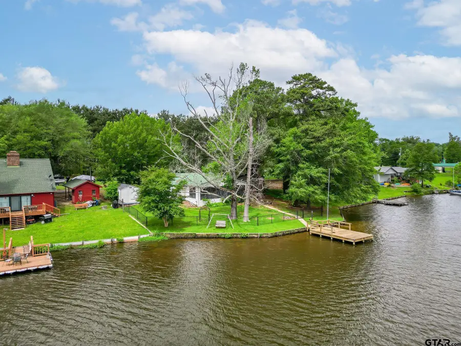 488 Omaha Dr., Omaha, TX 75571 - Image #2